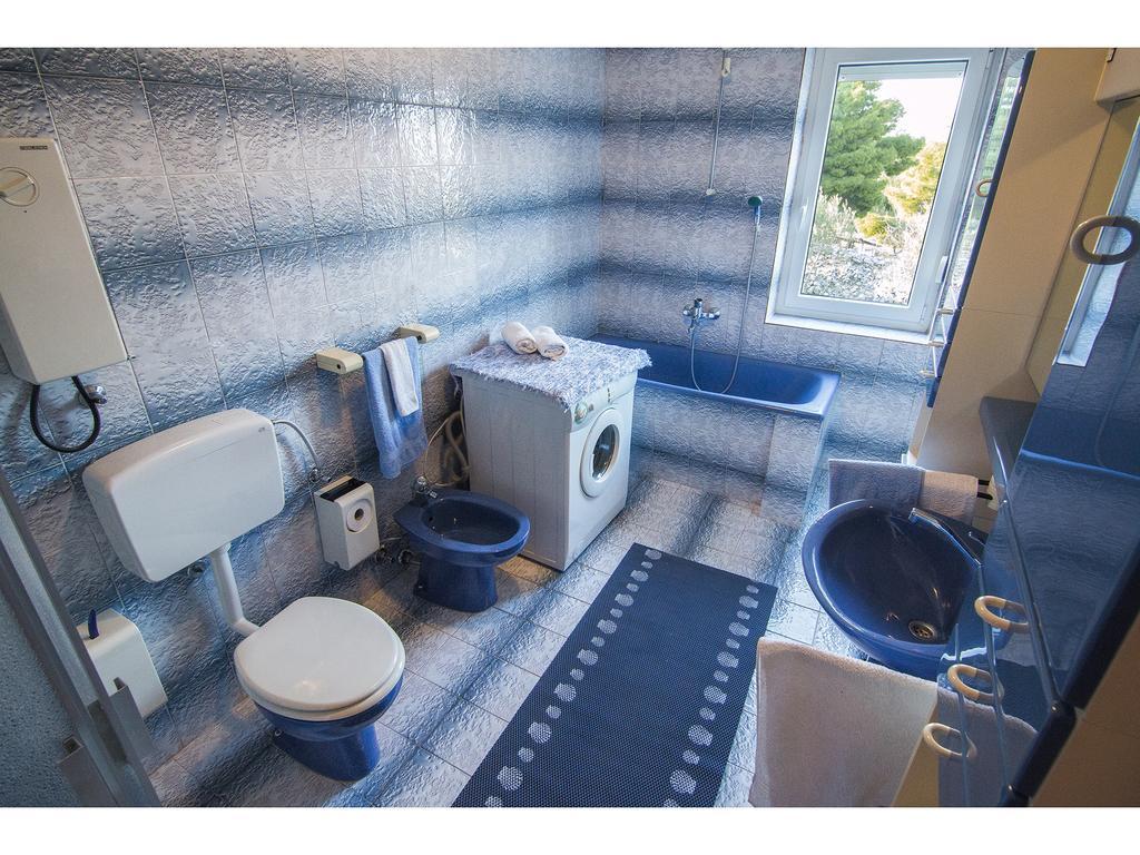 Apartment Miranda Слатине Номер фото